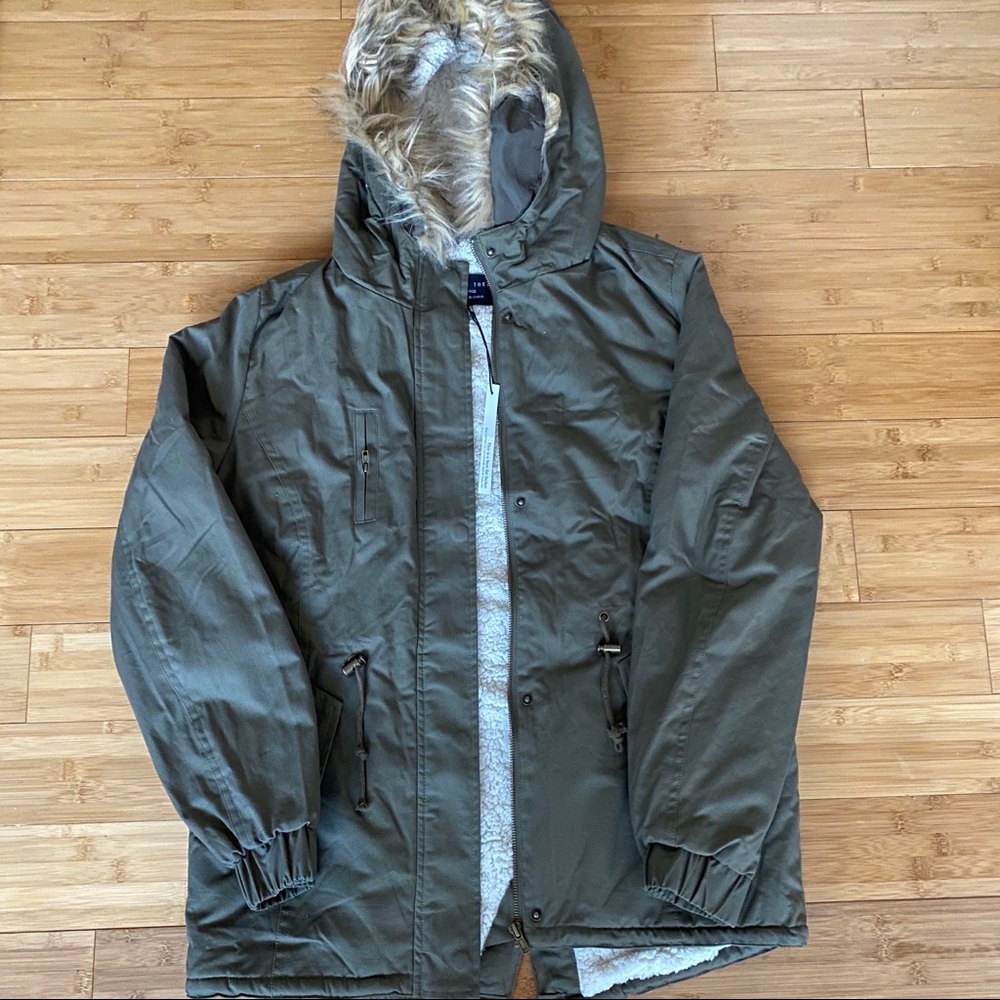 NWT Love Tree Army Green Sherpa Cargo Jacket